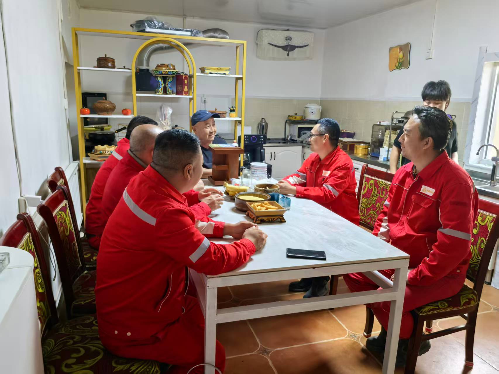 1759109813754022126.jpg auto